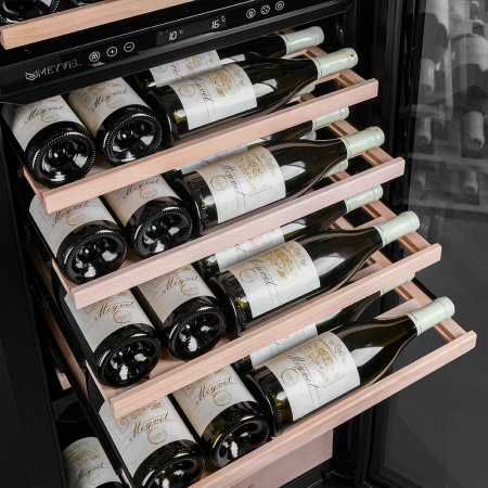 Винный шкаф Meyvel MV98-KBT3 компрессорный трёхзонный встраиваемый